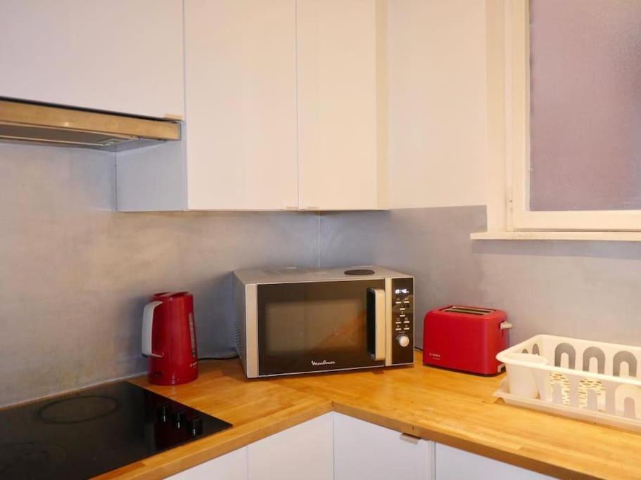 Ixelles: Superbe Appartement, Idealement Situe Bruxelles Exterior foto